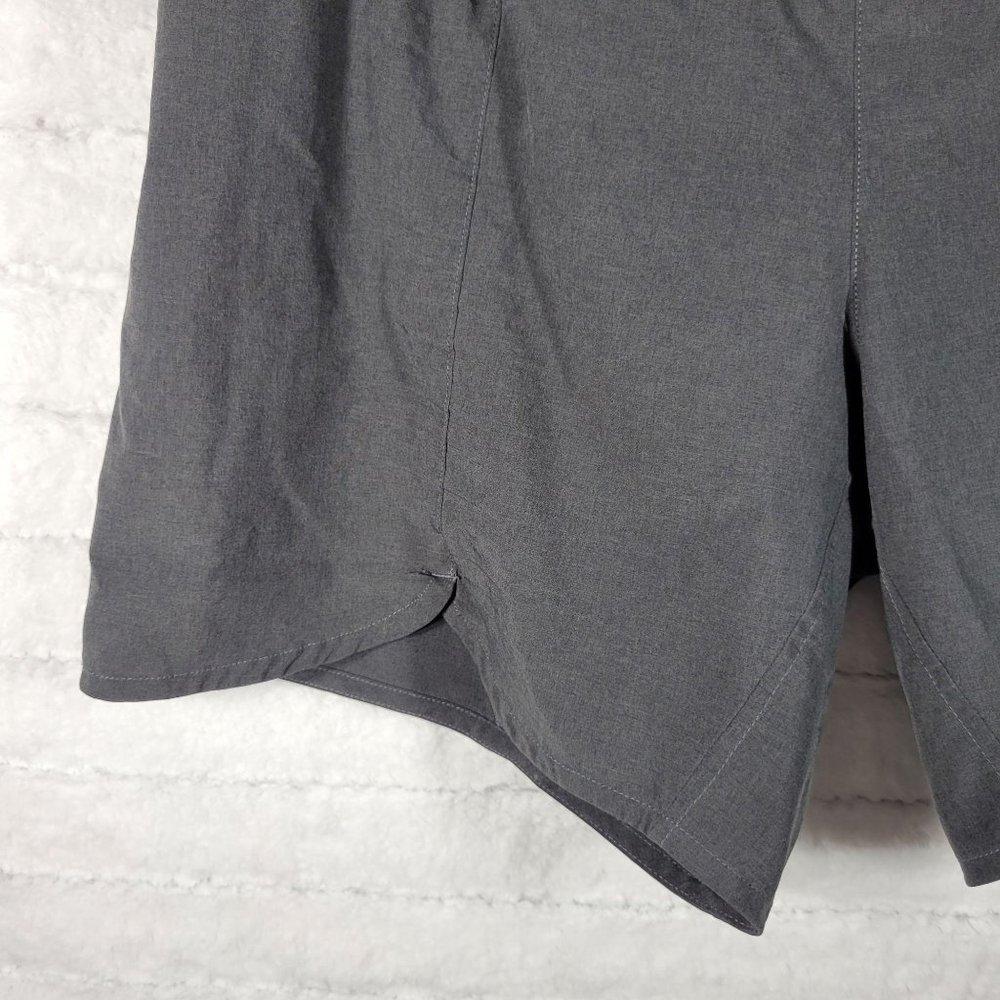 Brooks L Women's Running shorts - Picture 2 of 8